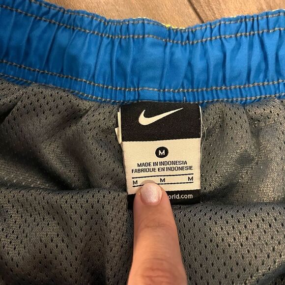 Nike Grey Athletic Swimsuit Shorts Men Medium‎ - Picture 2 of 4